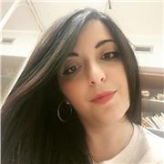 Laureata in scienze dell’educazione offre lezioni in materie umanistiche